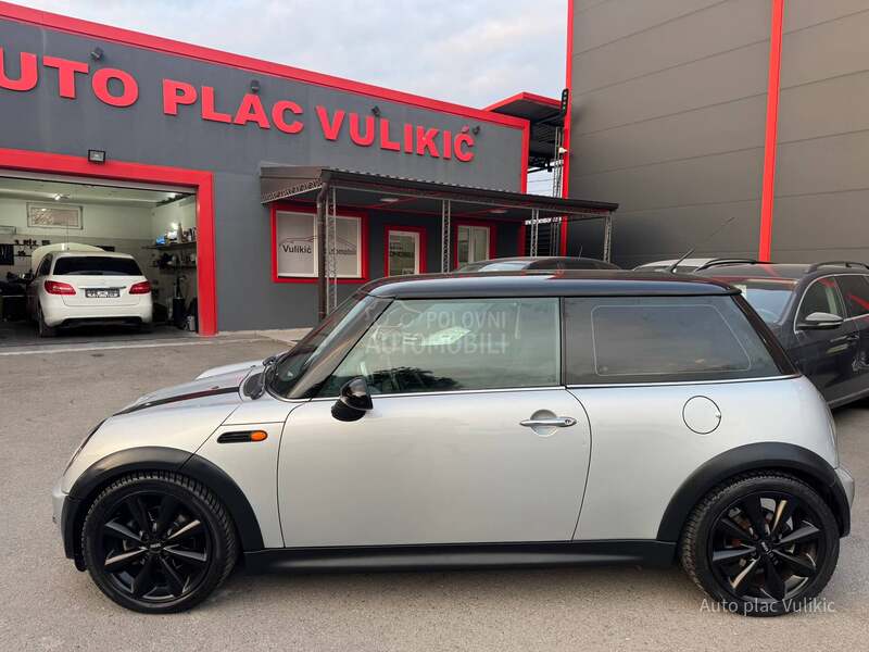 MINI One RATA 114e BEZ UČEŠĆA