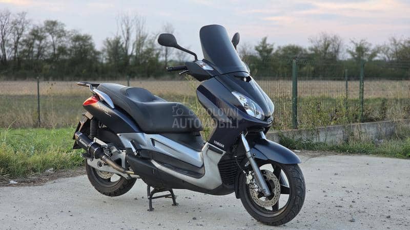 Yamaha x max