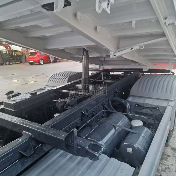 Mercedes Benz Atego 918