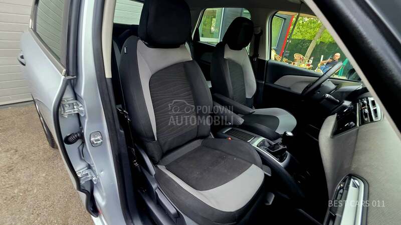 Citroen C4 Picasso 1.6E-HDI EXCLUZIVE