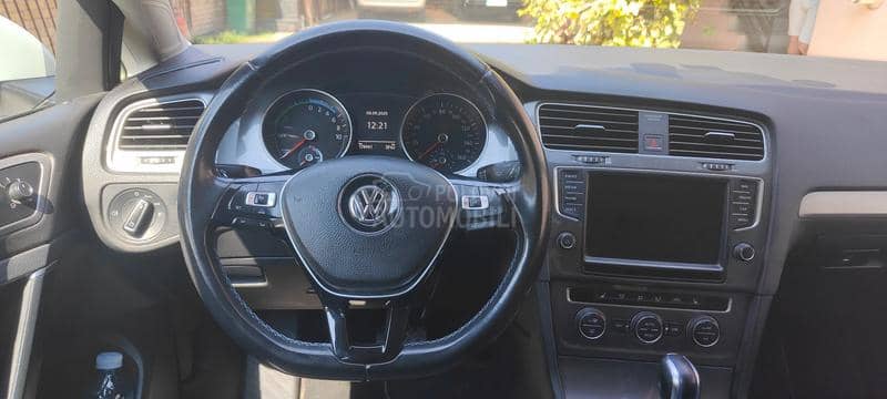 Volkswagen Golf 7 E-GOLF 7