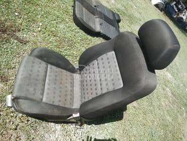 Prednje desno sediste za Volkswagen Passat B5.5