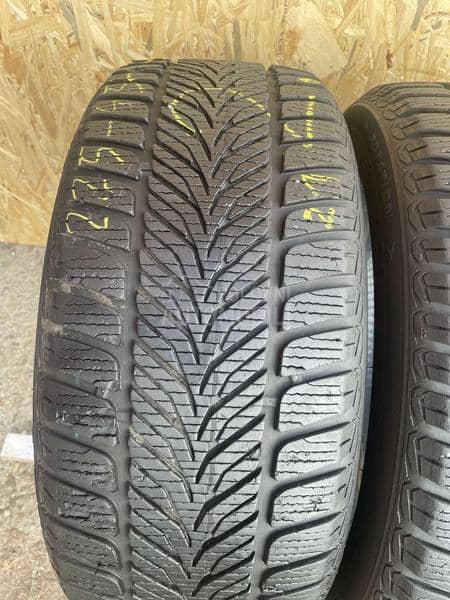 Kelly 225/45 R17 Zimska