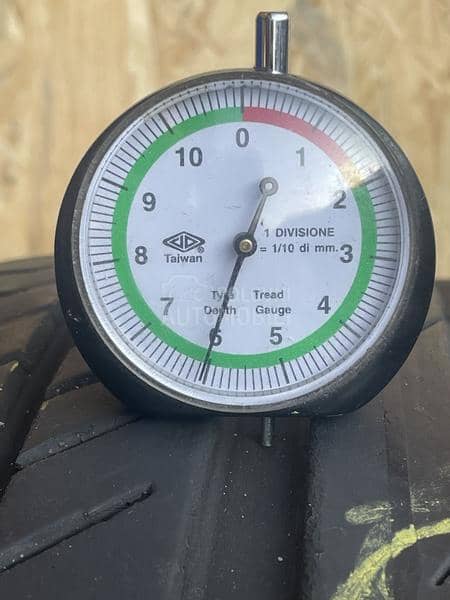 Continental 245/45 R19 Letnja