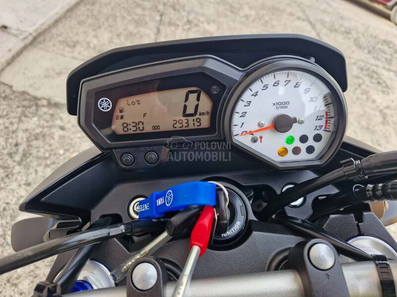 Yamaha FZ 8 NA