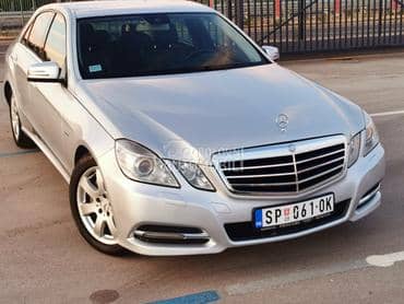 Mercedes Benz E 250 4 MATIC/R.E.G.