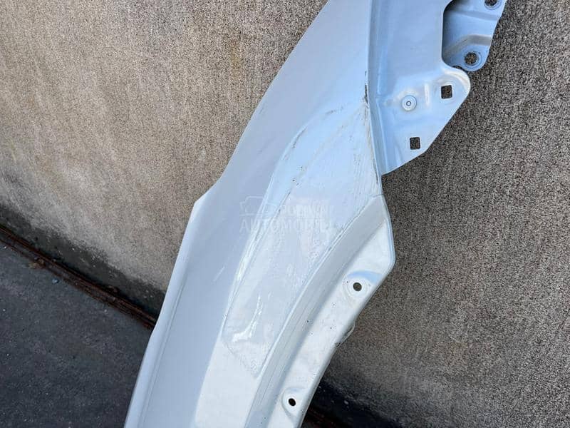 HighLander Prednje Desno Krilo