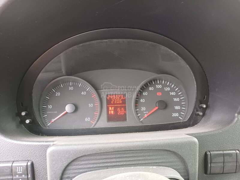 Volkswagen Crafter 2.5