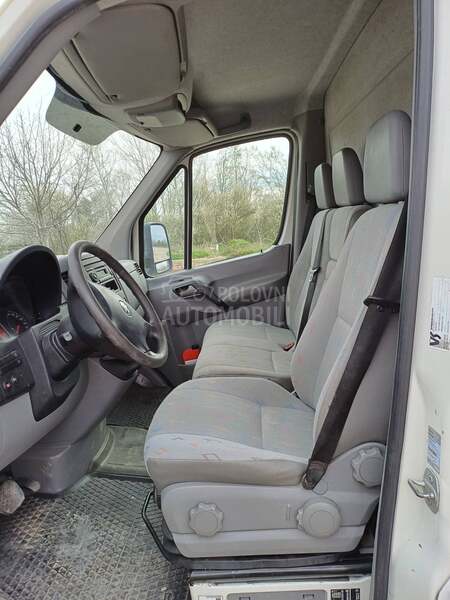 Volkswagen Crafter 2.5