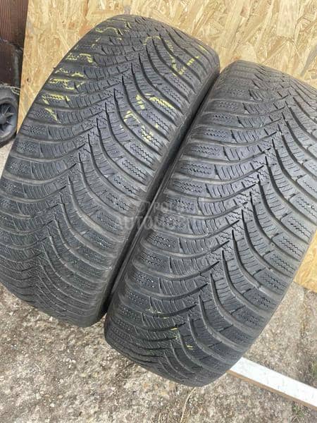 Hankook 185/55 R15 Zimska