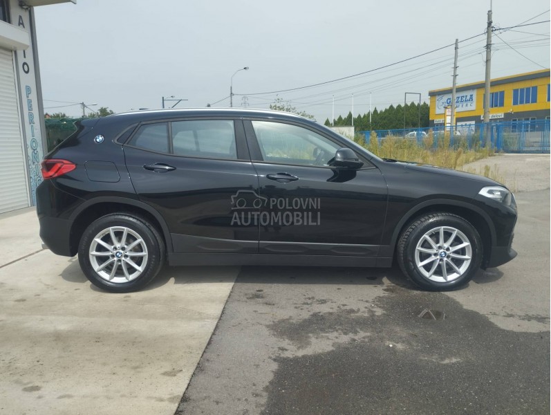 BMW X2 2.0  aut. pan.