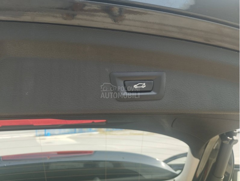 BMW X2 2.0  aut. pan.