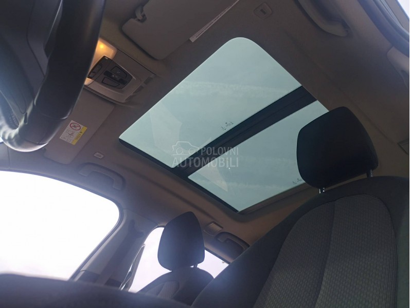 BMW X2 2.0  aut. pan.