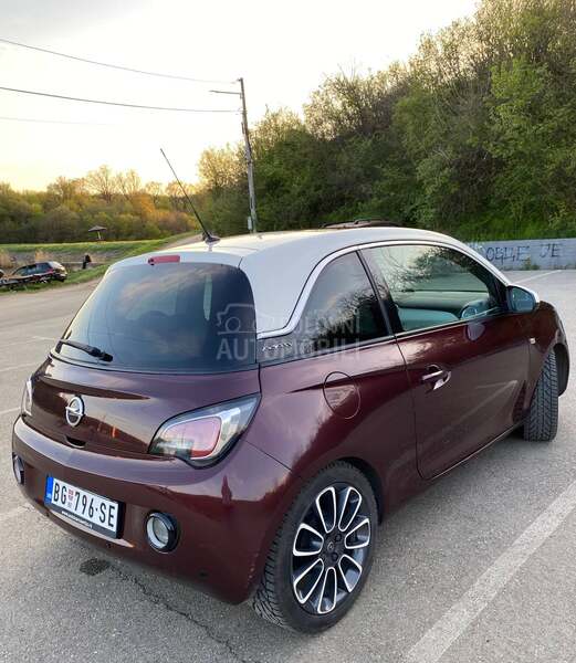 Opel Adam GLAM 1.2