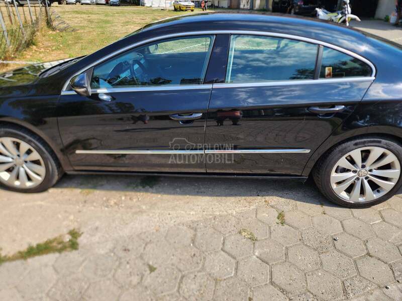 Volkswagen Passat CC Rezervisan