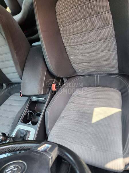 Volkswagen Passat CC Rezervisan