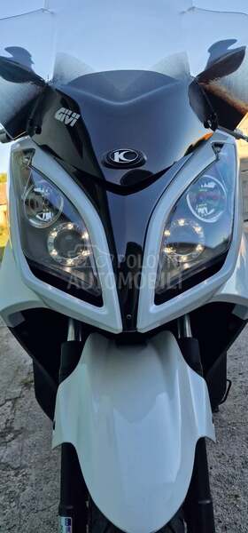 Kymco Downtown 300i
