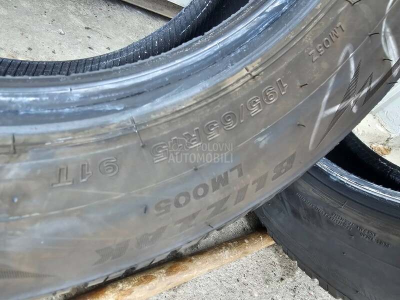 Bridgestone 195/65 R15 Zimska