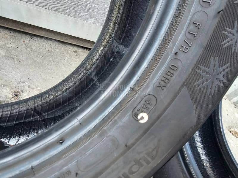 Michelin 205/60 R16 Zimska