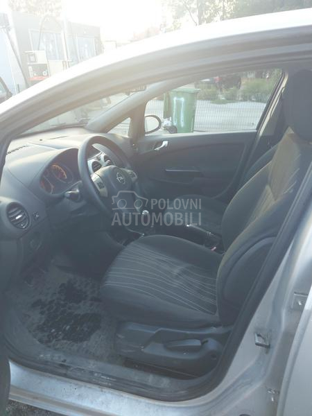 Opel Corsa D 
