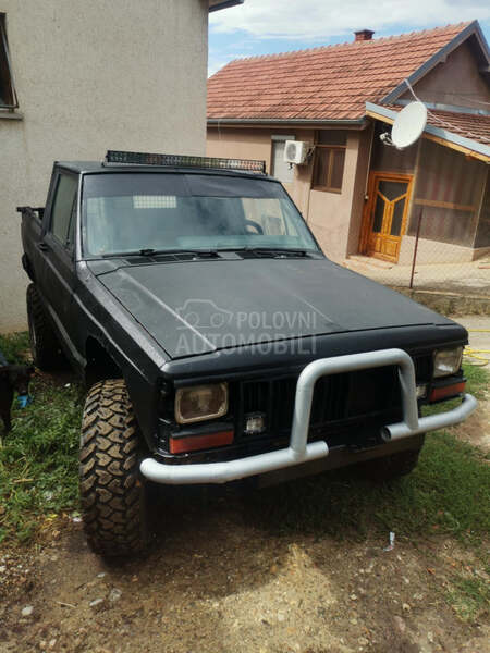 Jeep Cherokee 2.1
