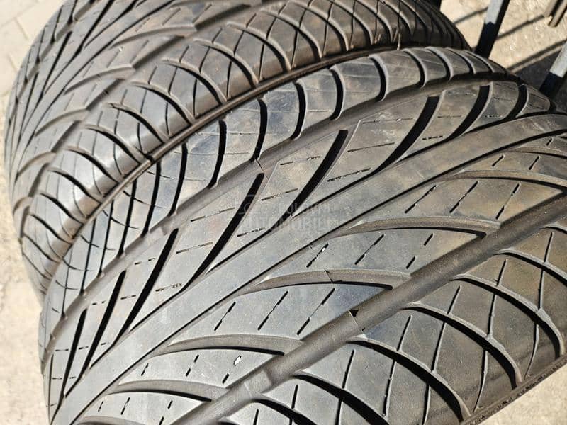 Goodride 235/45 R17 Sve sezone