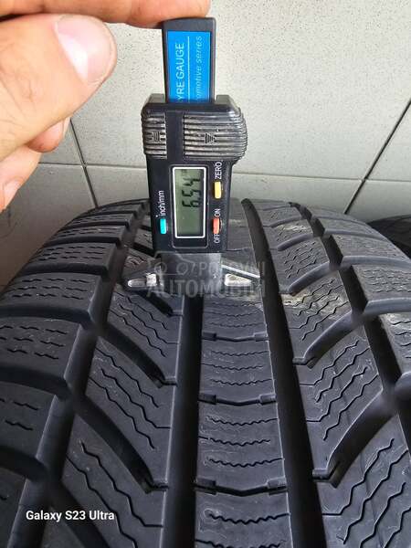 Continental 255/45 R20 Zimska