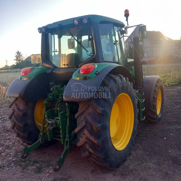 John Deere 6125M
