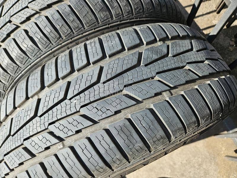 Semperit 215/55 R17 Sve sezone