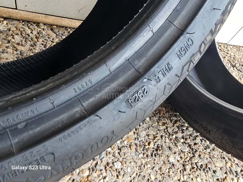 BFGoodrich 225/40 R18 Zimska