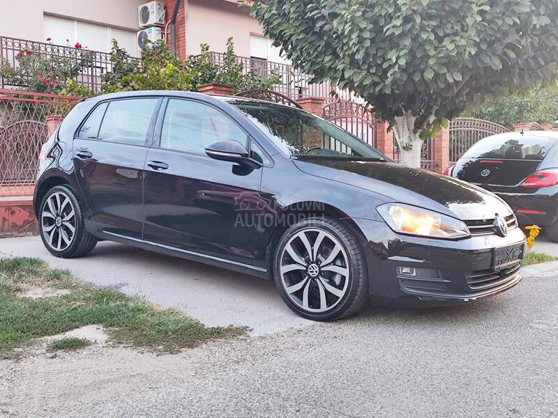Volkswagen Golf 7 1.4 TSI