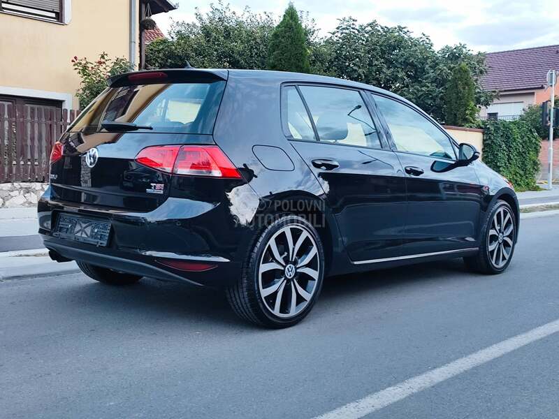Volkswagen Golf 7 1.4 TSI