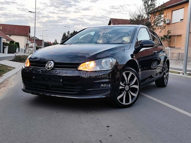 Volkswagen Golf 7 1.4 TSI