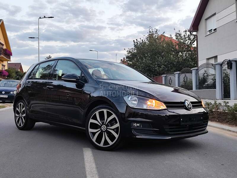 Volkswagen Golf 7 1.4 TSI