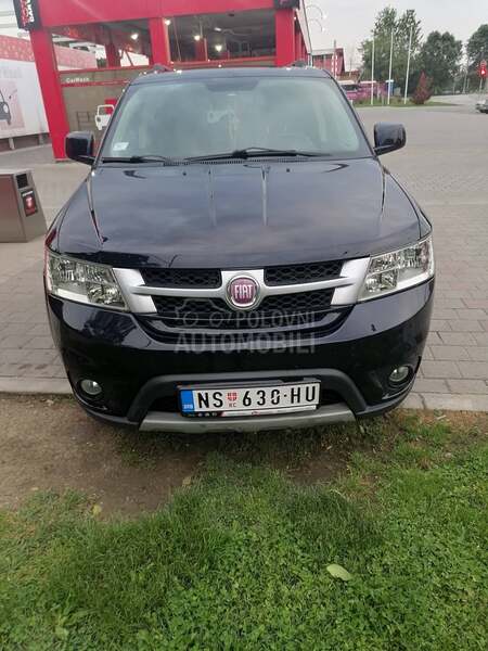 Fiat Freemont 