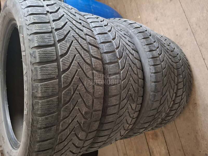 Lassa 225/55 R18 Zimska