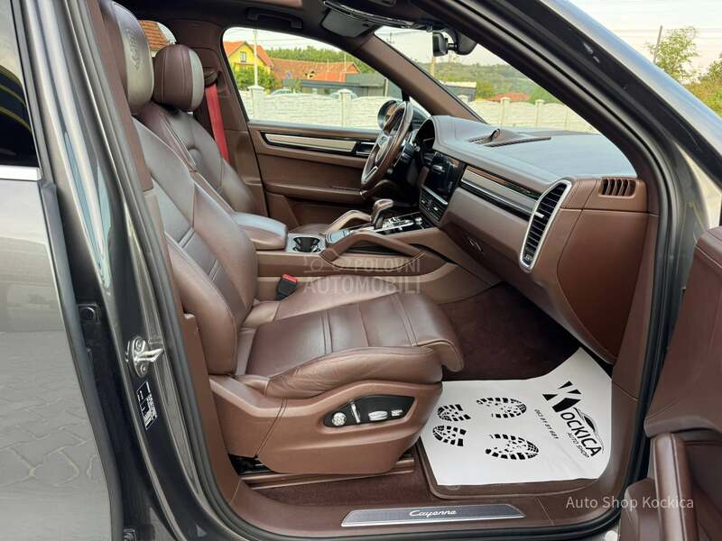 Porsche Cayenne 3.0 V6 toop
