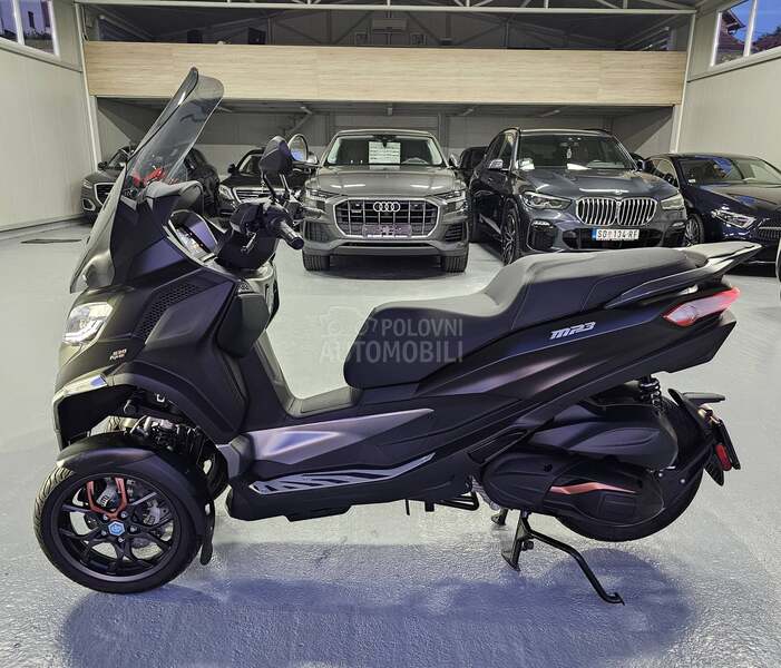Piaggio mp3 530 hpe EXCLUSIVE