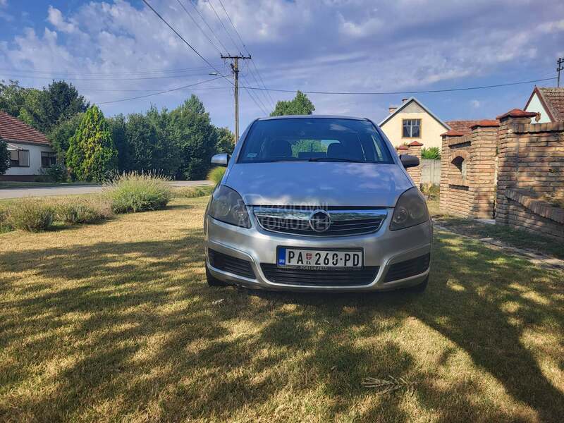 Opel Zafira 