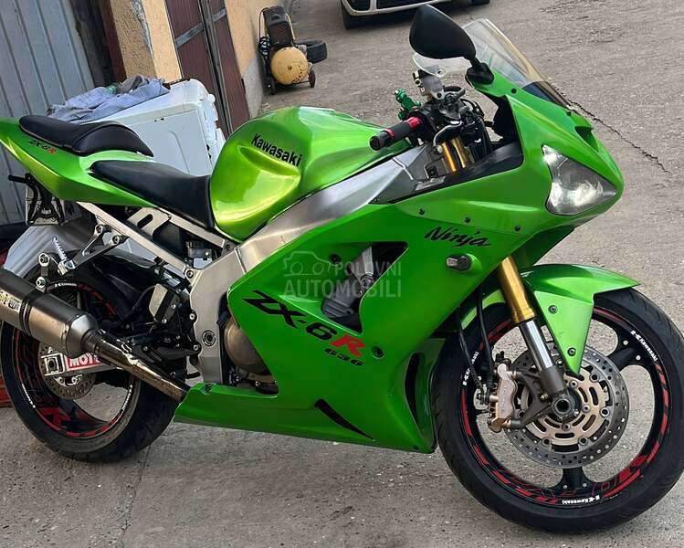 Kawasaki ZX6R