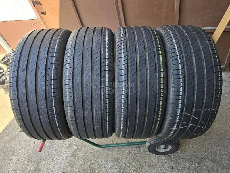 Michelin 235/50 R19 Letnja