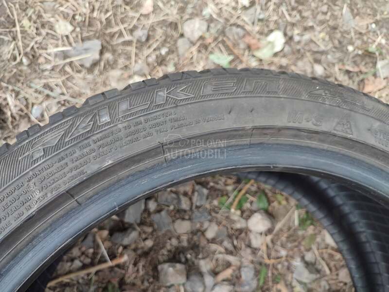 Falken 205/45 R17 Zimska