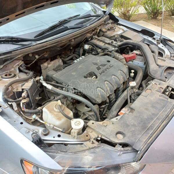 Mitsubishi Lancer 1,8 cvt i