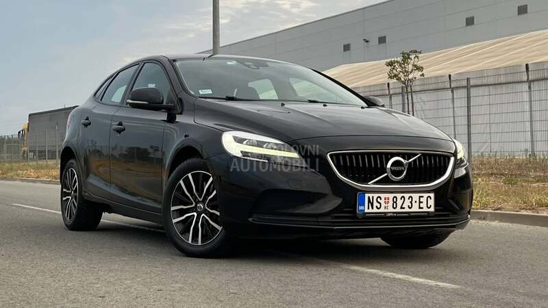 Volvo V40 
