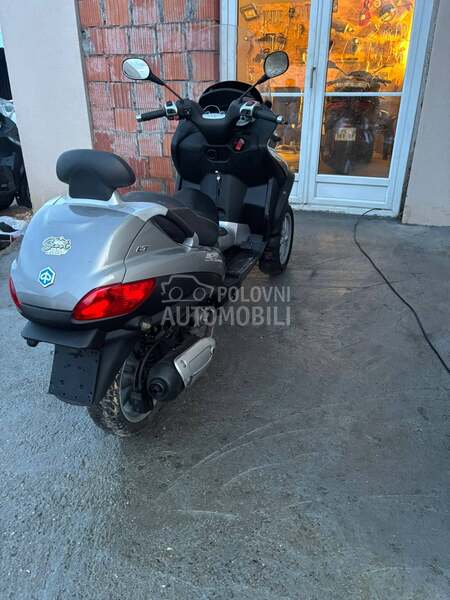 Piaggio mp3 b kat