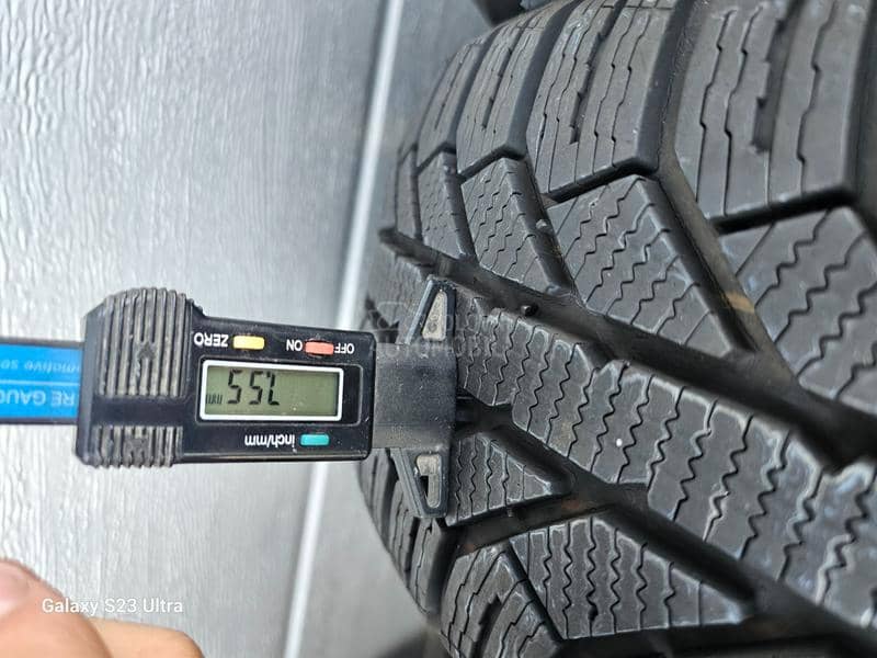 Semperit 205/60 R16 Zimska