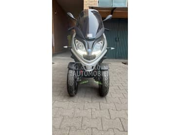 Piaggio MP3 300 HPE SPORT