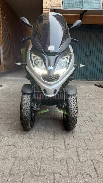 Piaggio MP3 300 HPE SPORT
