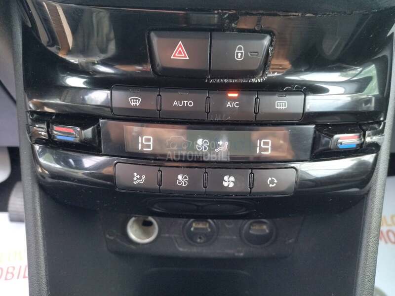 Peugeot 2008 1.6 eHDI ALLURE