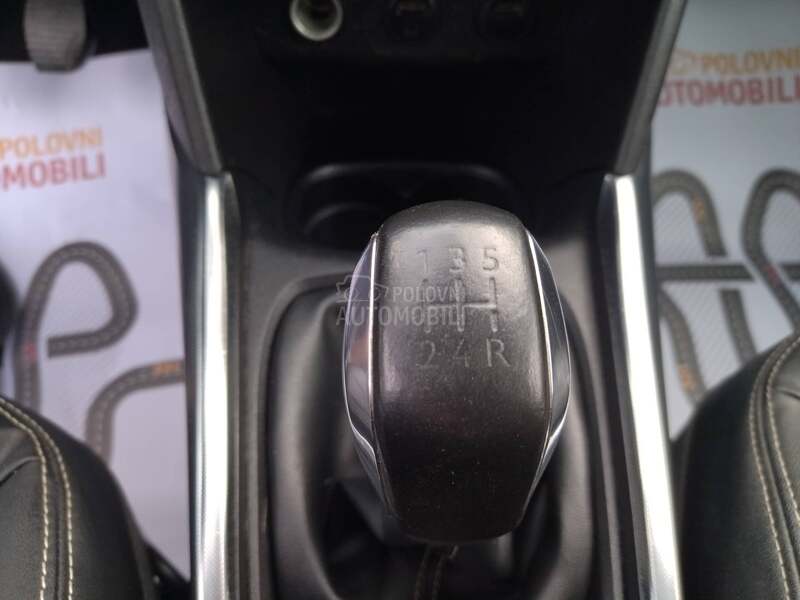Peugeot 2008 1.6 eHDI ALLURE